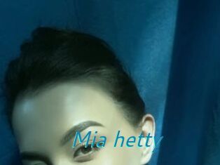 Mia_hetty